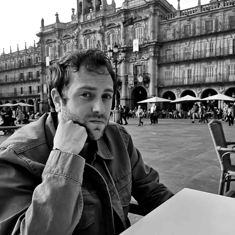 Flix Moyano consigue el accsit del Premio Adonis 2021