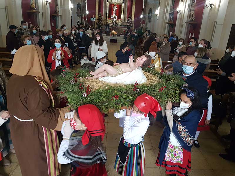 Cuadrilla de niños y niñas del Niño Jesús