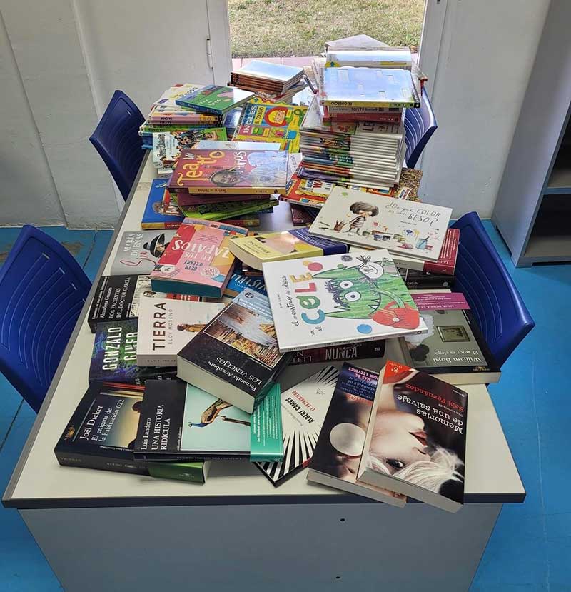 Libros para las bibliotecas de Belmez y El Hoyo