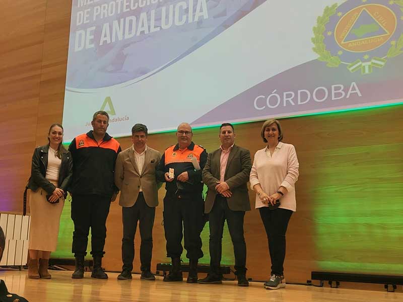  Medalla al Mrito de Proteccin Civil