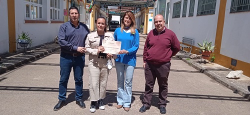 premios del Concurso de Cruces Mayo