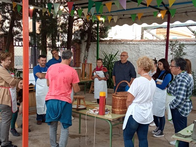 Curso de artesana con mimbre