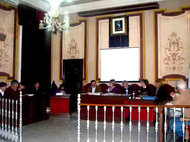 El pleno belmezano aprueba solicitar un prstamo