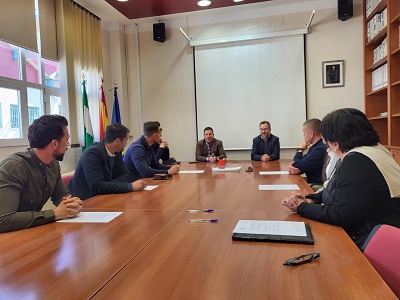 Cinco nuevos policas locales en prcticas