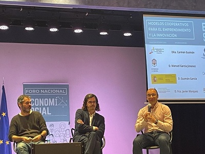 Participacin en ponencia y mesa redonda