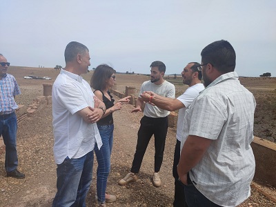 L�deres pol�ticos de Izquierda Unida visitan Pe�arroya