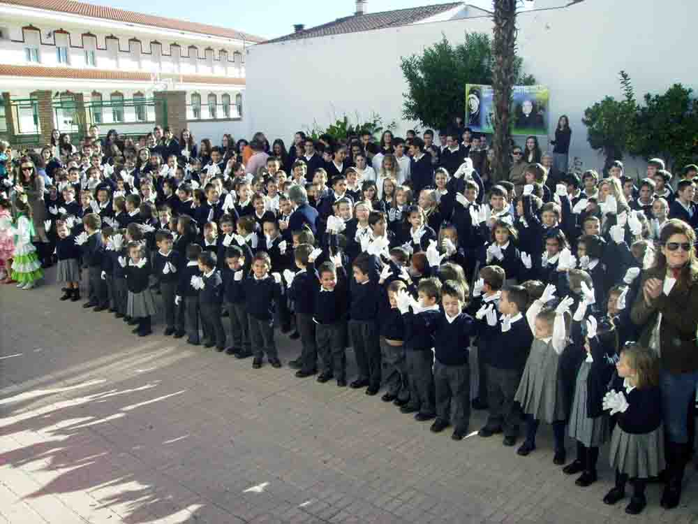 visita el colegio Presentaci�n de Mar�a