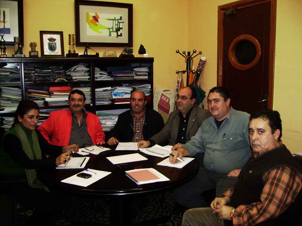 Explicaci�n a los proyectos empresariales aprobados a Pe�arroya