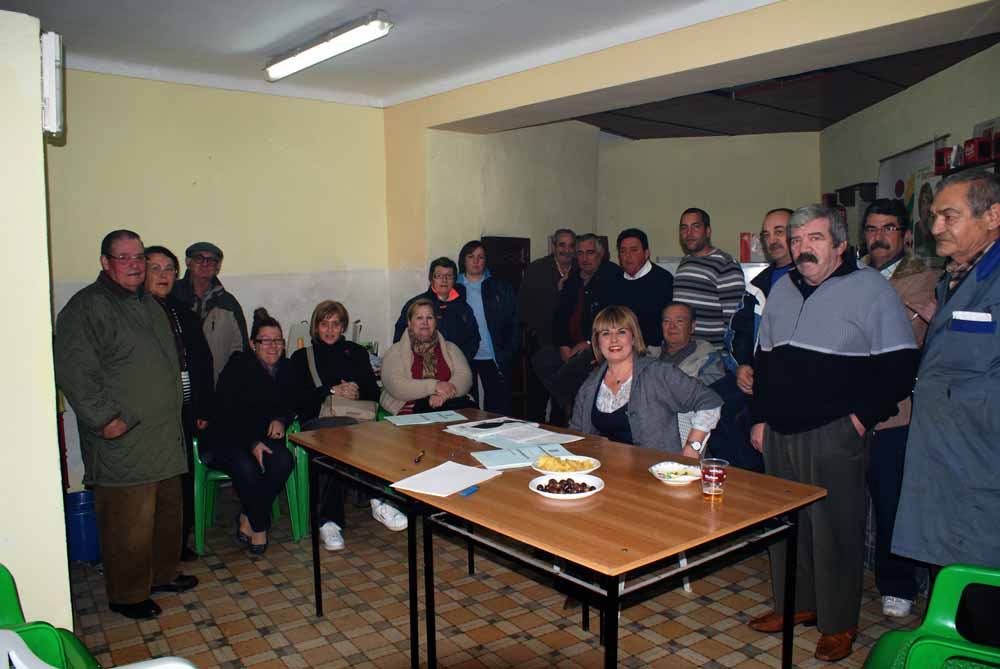 Rubio, simpatizantes y militantes de IU Belmez