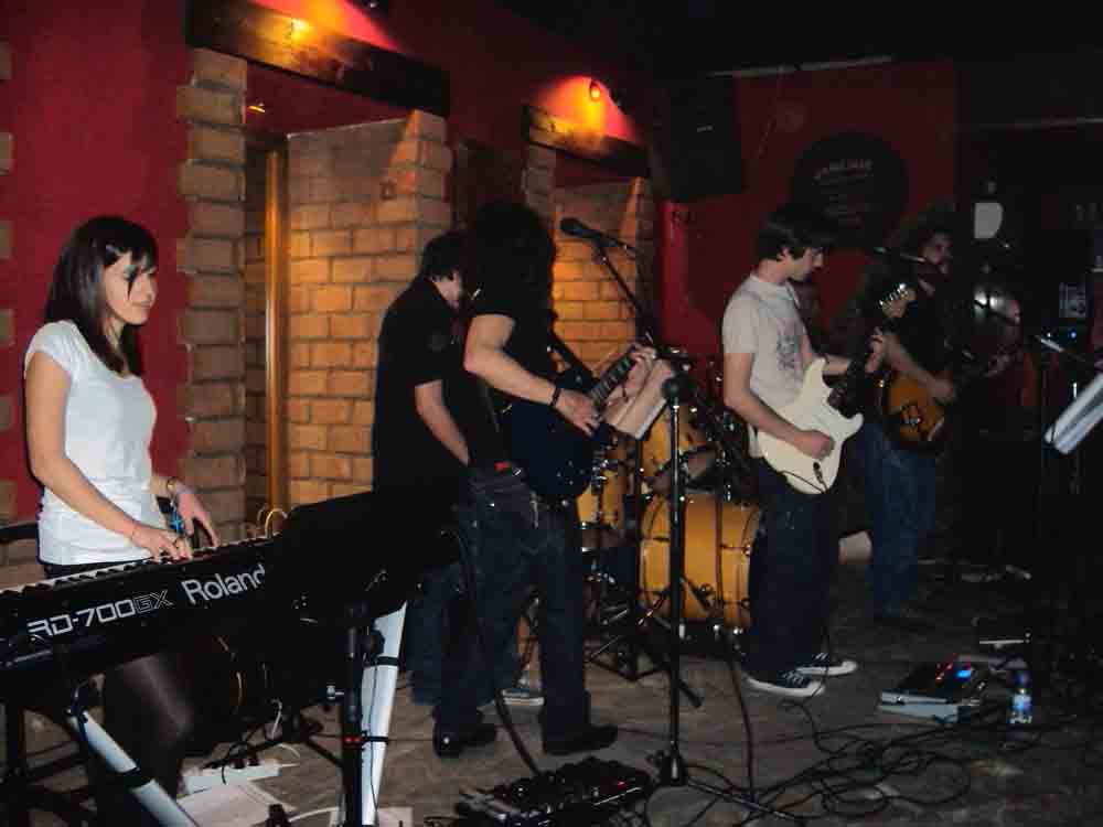 Concierto de Trozos de Cristal en Pub M30