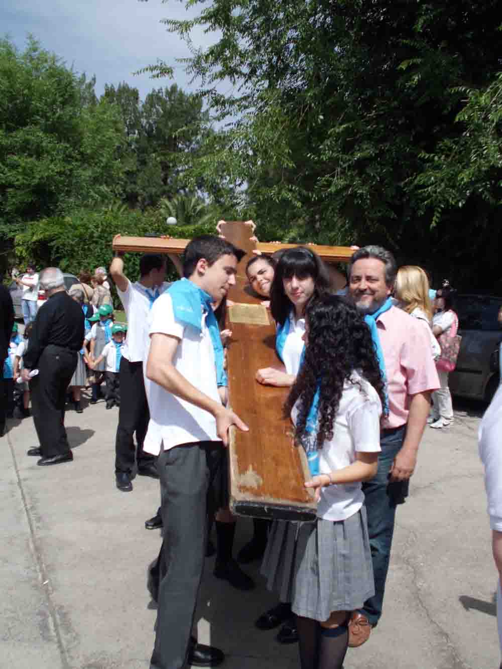 La Cruz de la Juventud recorre Pe�arroya