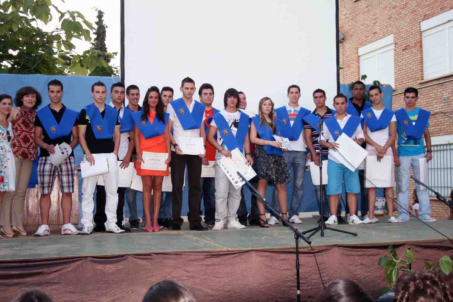 Graduaciones en los I.E.S. �Alto Guadiato� y �Florencio Pintado� 