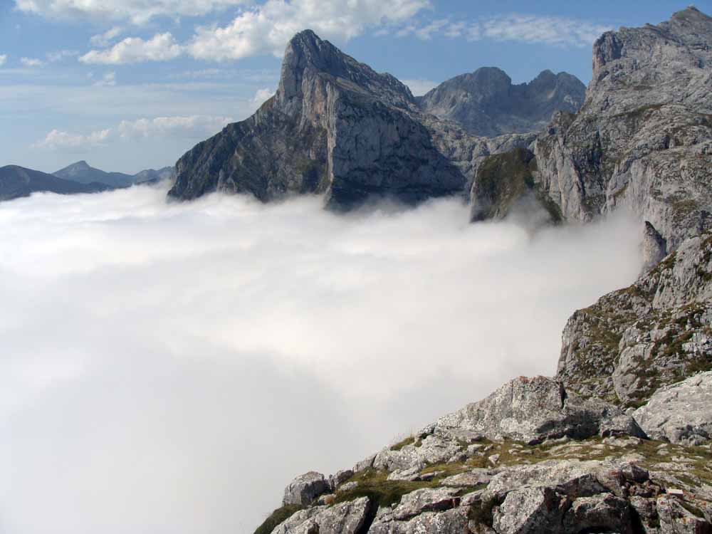 Excursi�n a Cantabria de la Asociaci�n de Vecinos `El Pe��n` de Pe�arroya