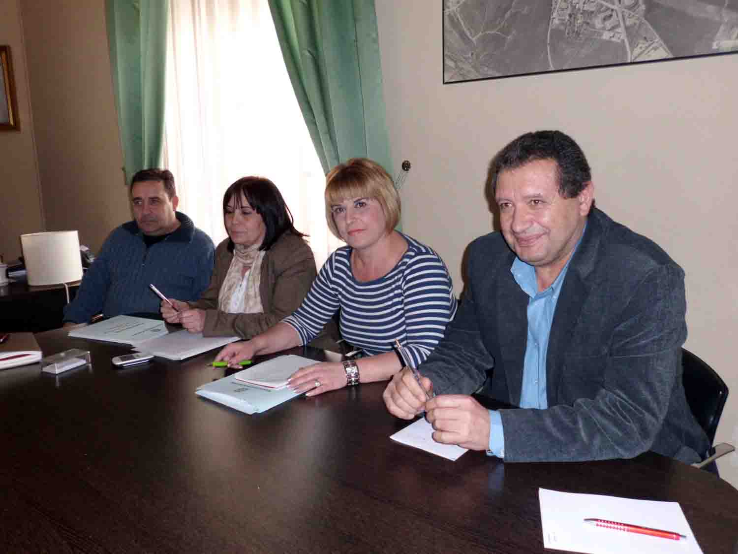 I.U. Y U.G.T. ante el recorte de los Fondos Miner.