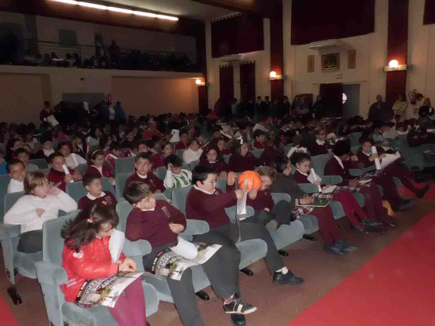 El C�rdoba C.F acerca a sus jugadores