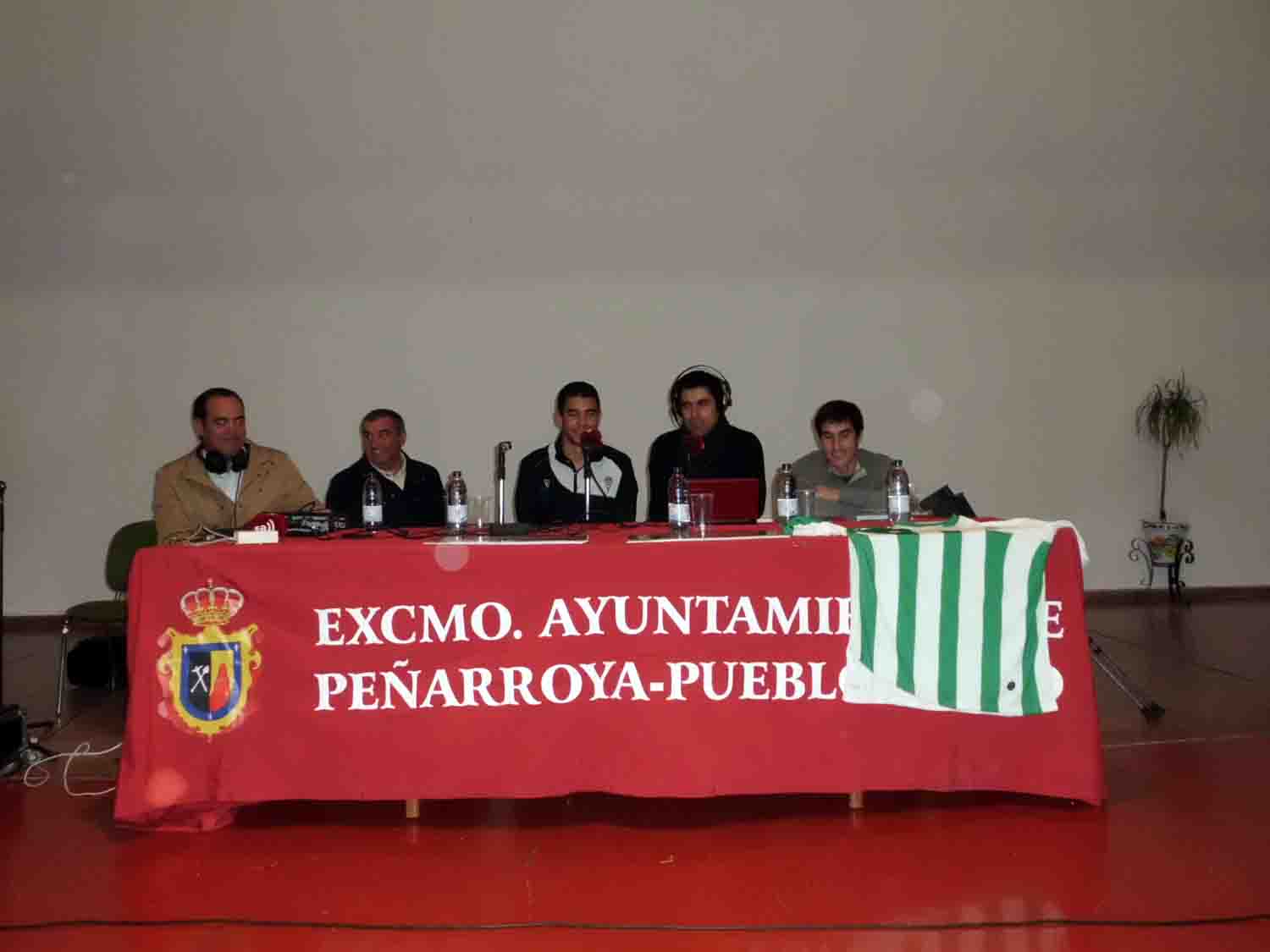 El Córdoba C.F acerca a sus jugadores