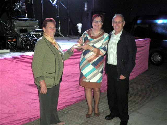 Asociaci�n de Vecinos El Pe��n