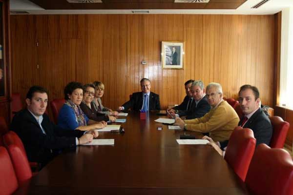 Firma de varios Convenios de Colaboracin