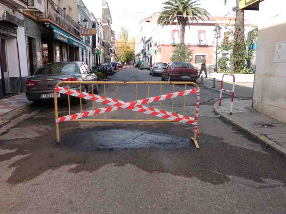 Arreglo de baches en Pe�arroya