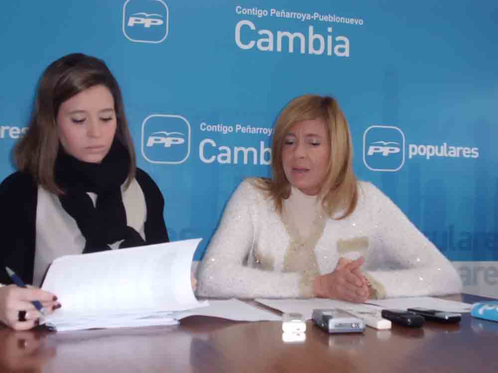 Mar�a Gil y Rosario Alarc�n