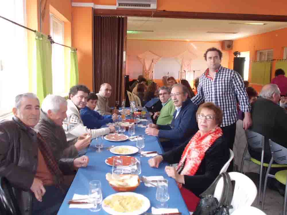Primer encuentro de pe�as flamencas