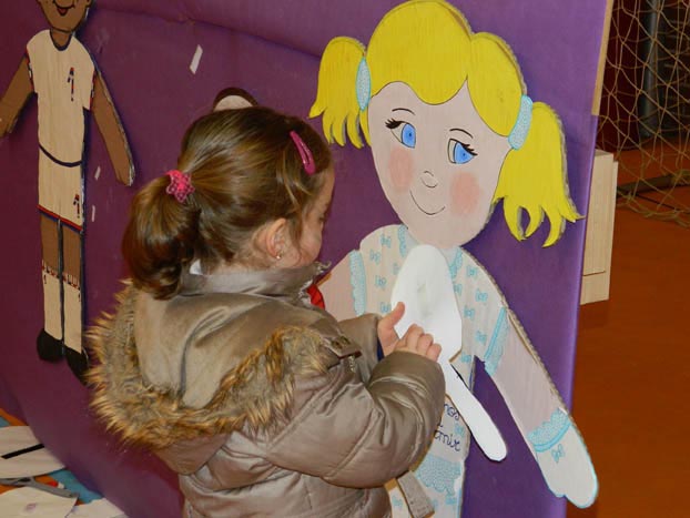 Ni�os y ni�as de entre tres y seis a�os