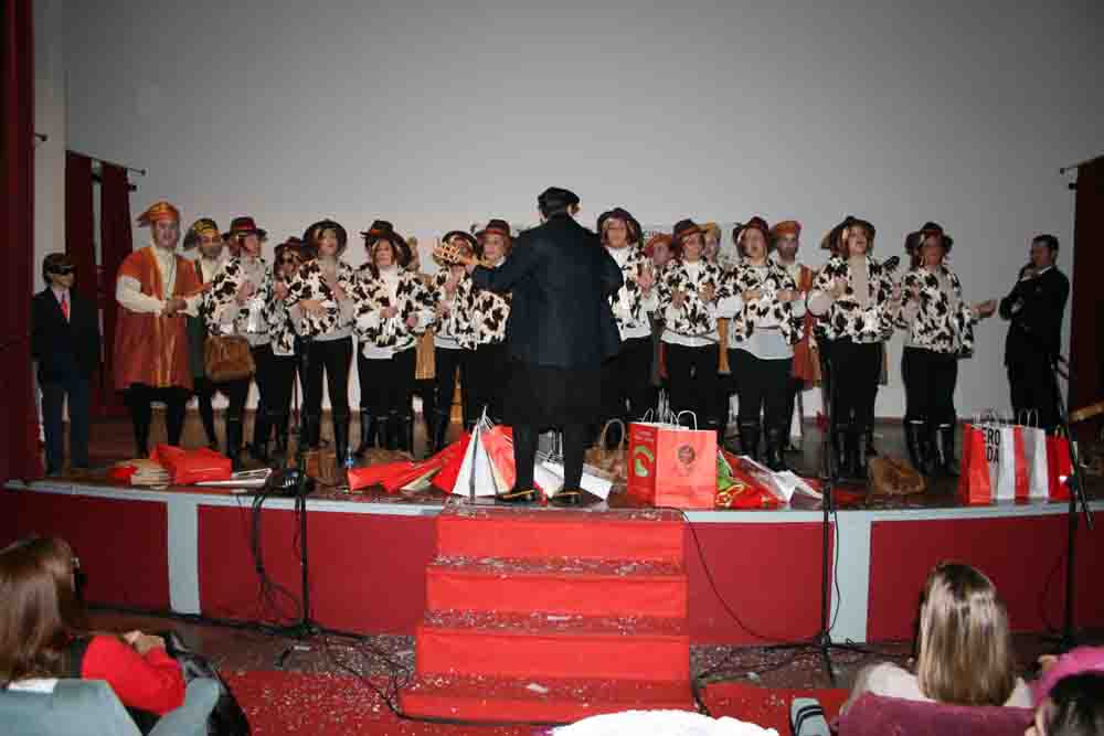 Carnaval Pe�arroya-Pueblonuevo Coro Especial