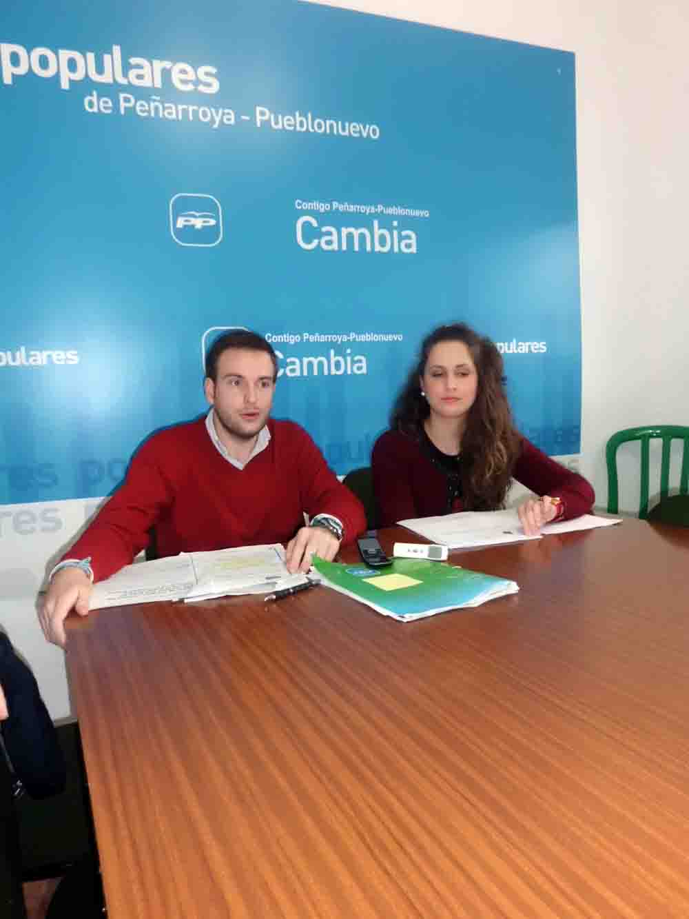 Ana Rosa G�mez y Agust�n L�pez