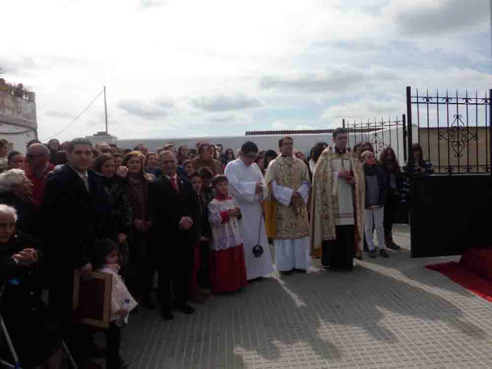 Bendici�n del azulejo-retablo en San Miguel