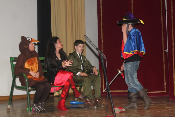 Teatro `Te pill Caperucita`