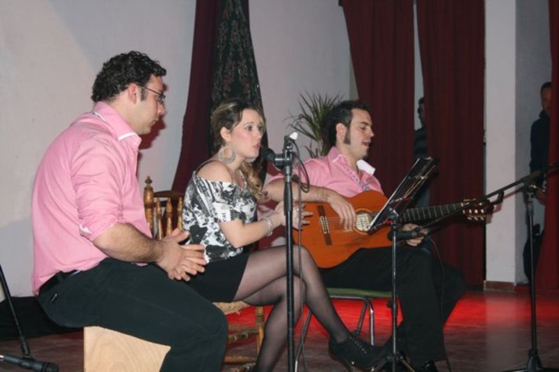 Grupo Tr�molo act�a en Sala sabor Latino