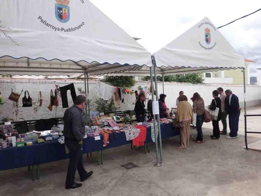 Mercadillo solidario 