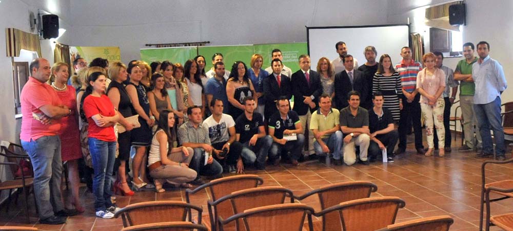 Se entregan las ayudas econmicas de Laboranova