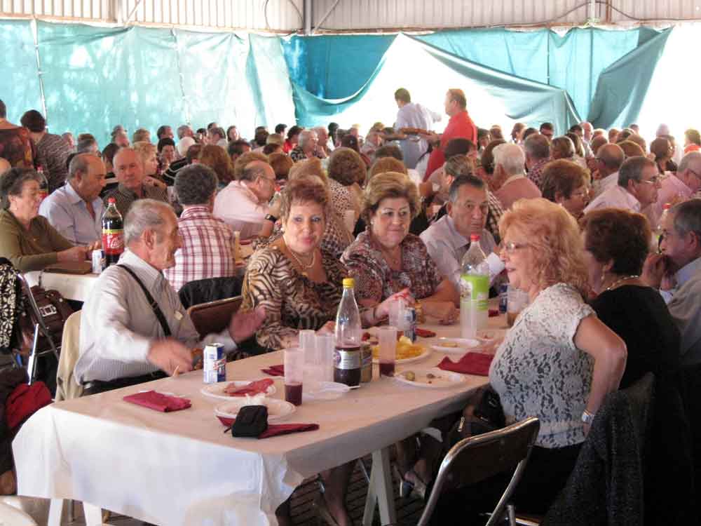 D�a del Socio en la Asociaci�n de Vecinos El Pe��n