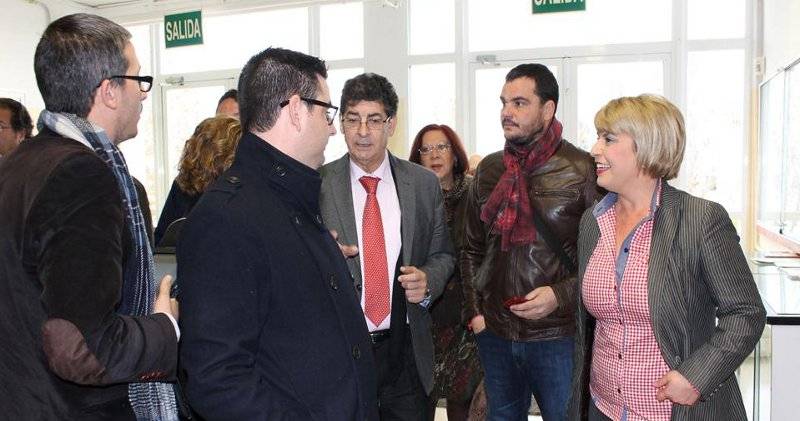 El vicepresidente de la Junta se rene con Aurora Rubio