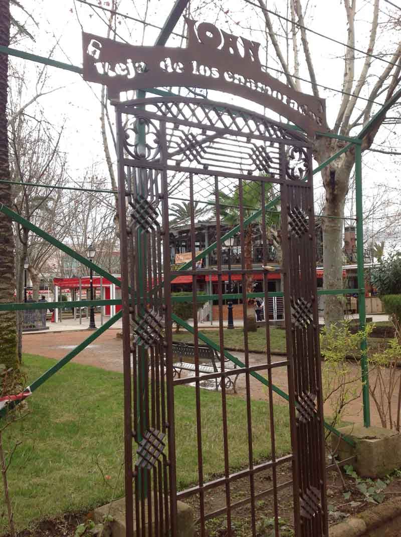 Reja de los enamorados de joyer�a Loan