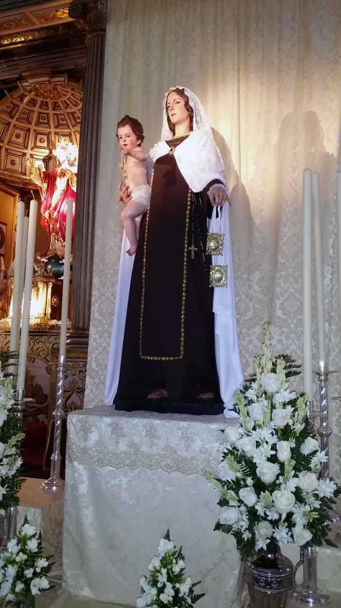 Nueva imagen de Nuestra Se�ora del Carmen