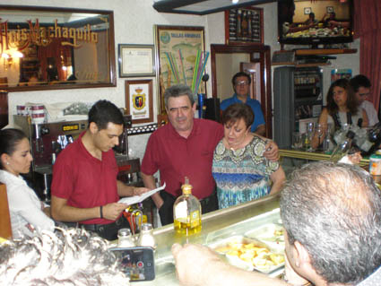 Paco ley� unas emotivas palabras para despedir al matrimonio