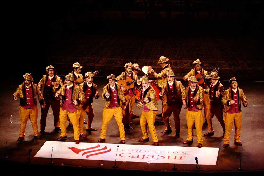 Actuaci�n de la comparsa pe�arriblense `Los Eternos`