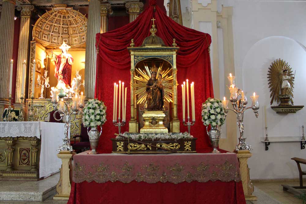 Presentaci�n de los ni�os a Ntra. Sra. del Rosario